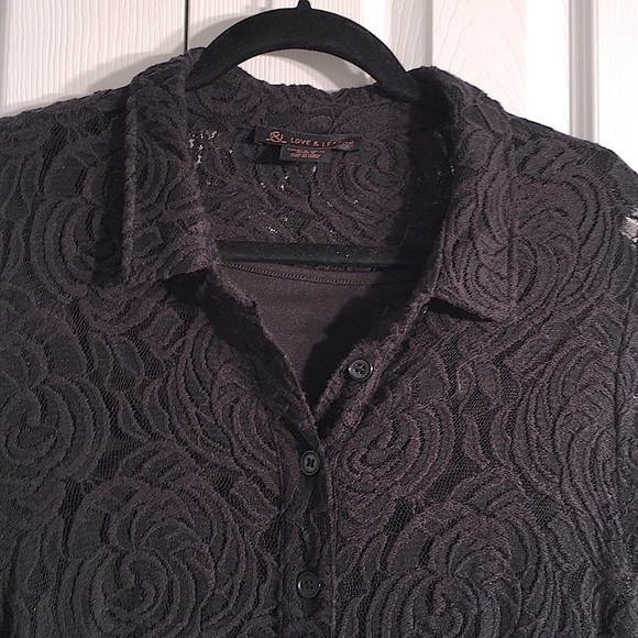 Black lace button front dress. Size 12. New condition (never worn). - Picture 2 of 6